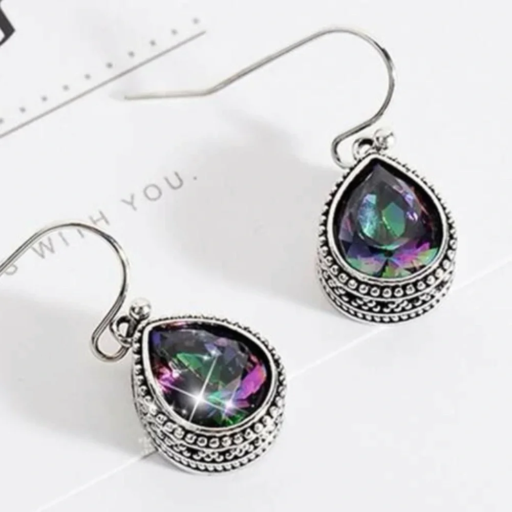 πHPπ π¦ 3/$24 925 Silver Vintage-inspired mystic topaz earrings / NWOT - Picture 4 of 7